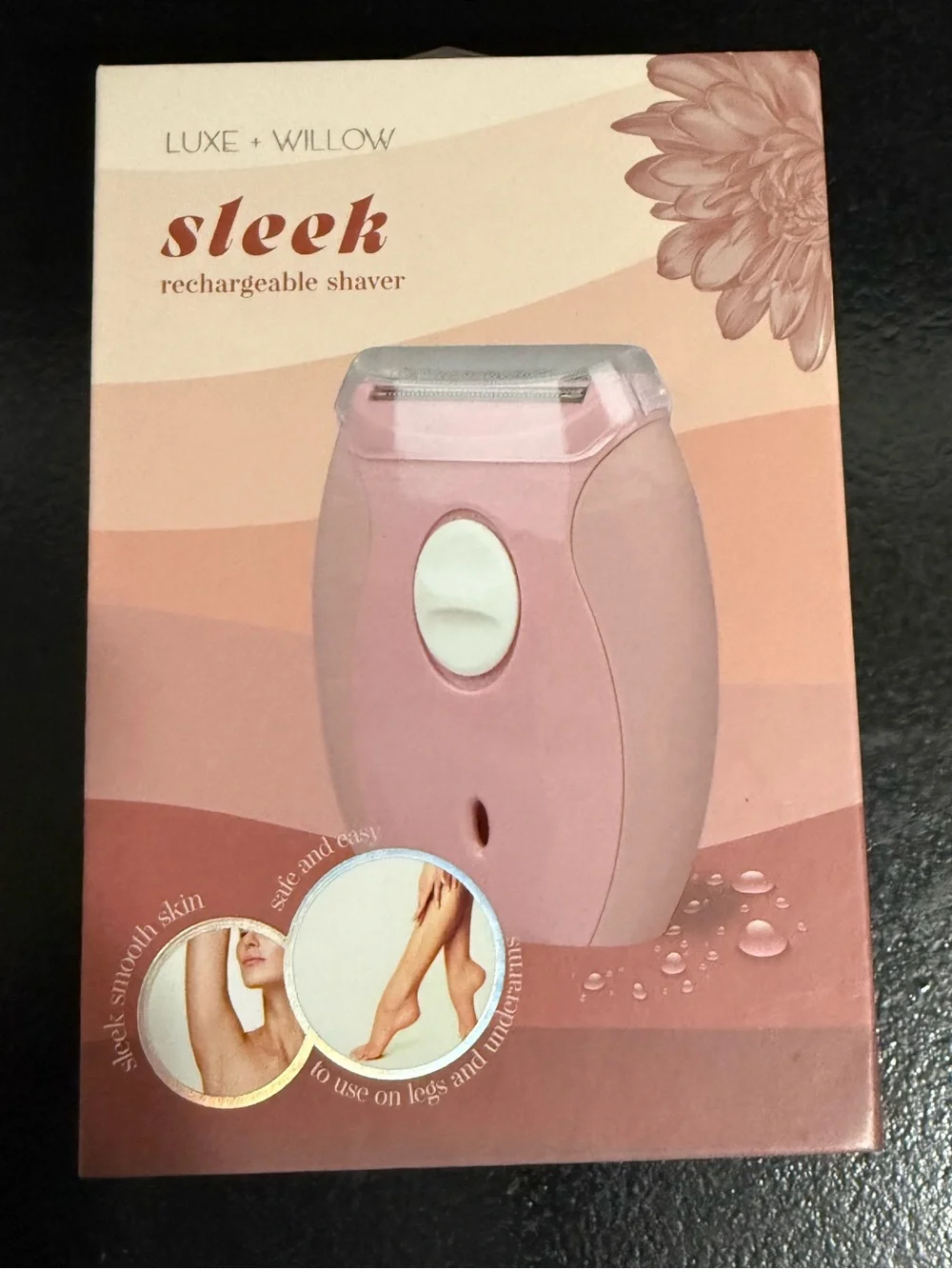Sleek Rechargeable Shaver — Soft Pink